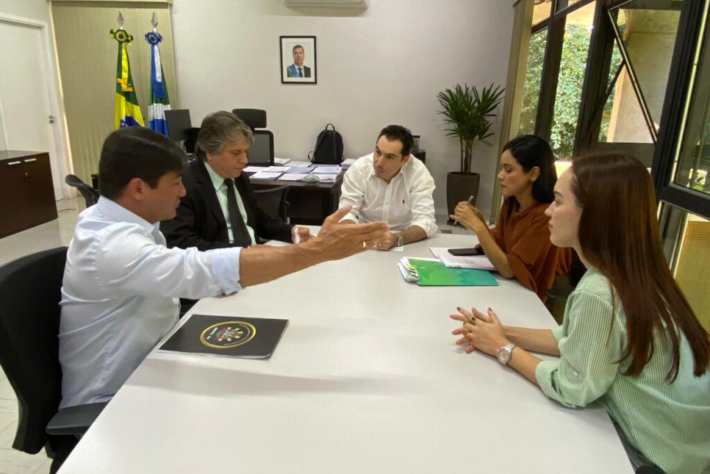 Adepol-MS em reunião com Secretário de Governo