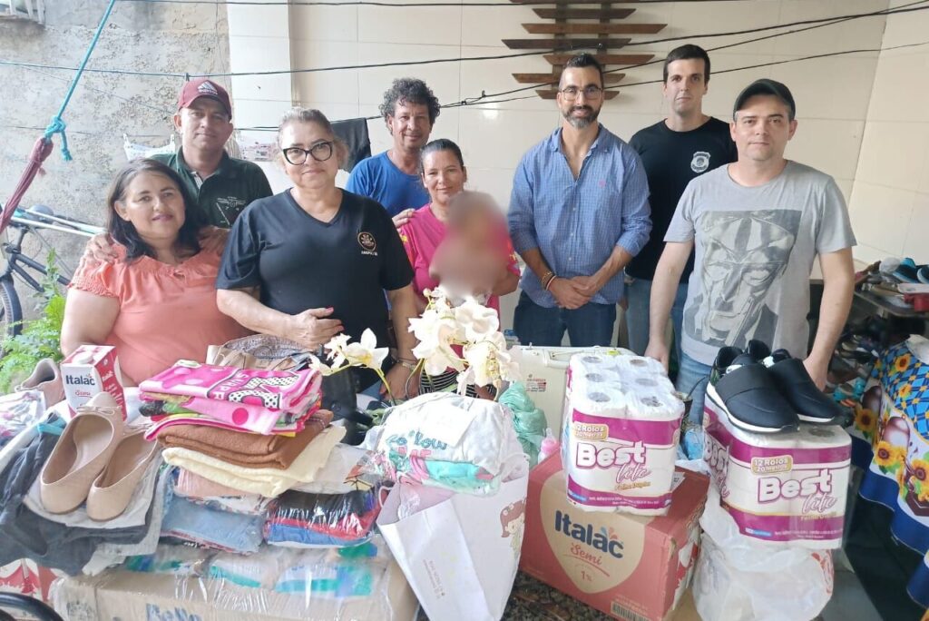 Campanha de solidariedade ajuda crianças órfãs após feminicídio