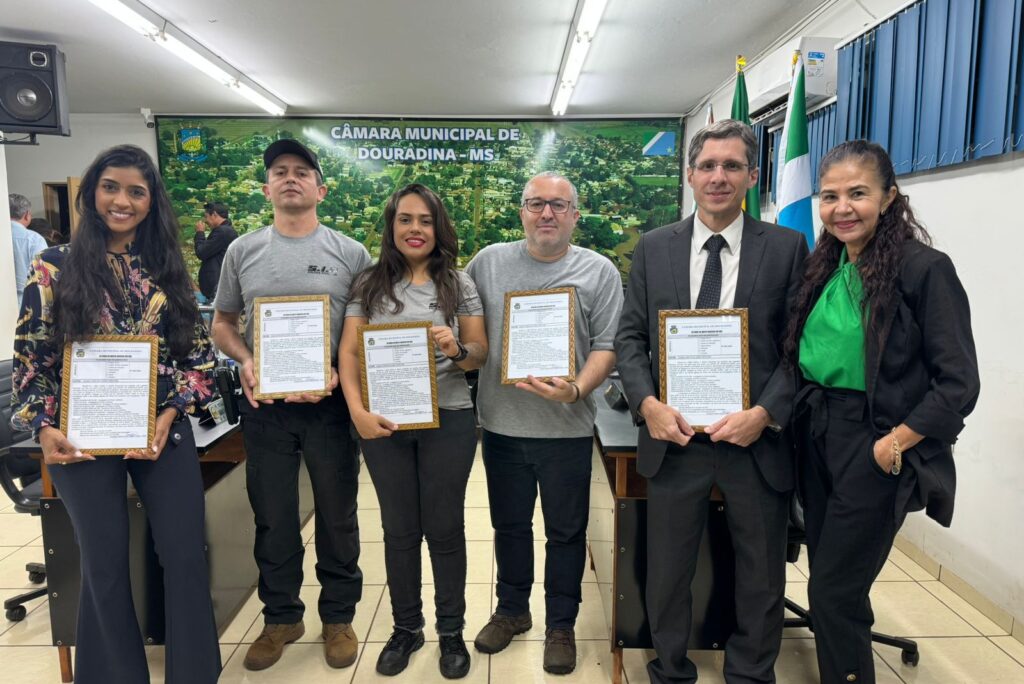 Delegados de Polícia Civil são homenageados por esclarecimento de crime bárbaro ocorrido na cidade de Douradina