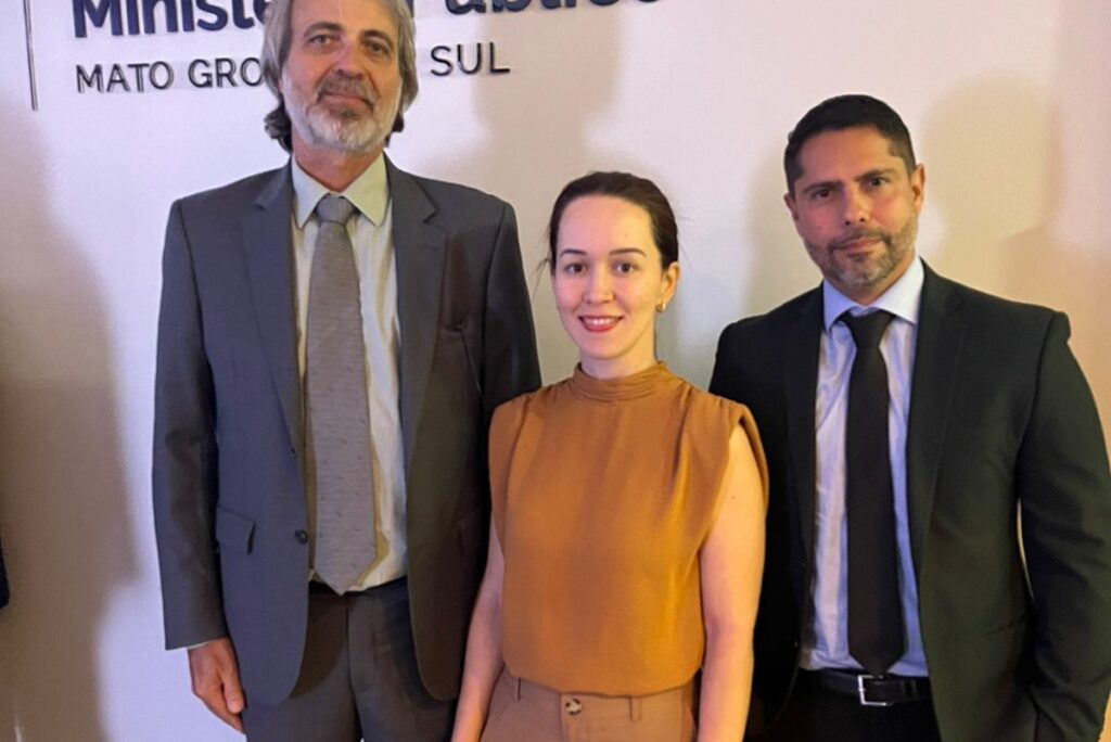 Delegada Franciele Candotti participa da posse do novo Corregedor-Geral do MPMS