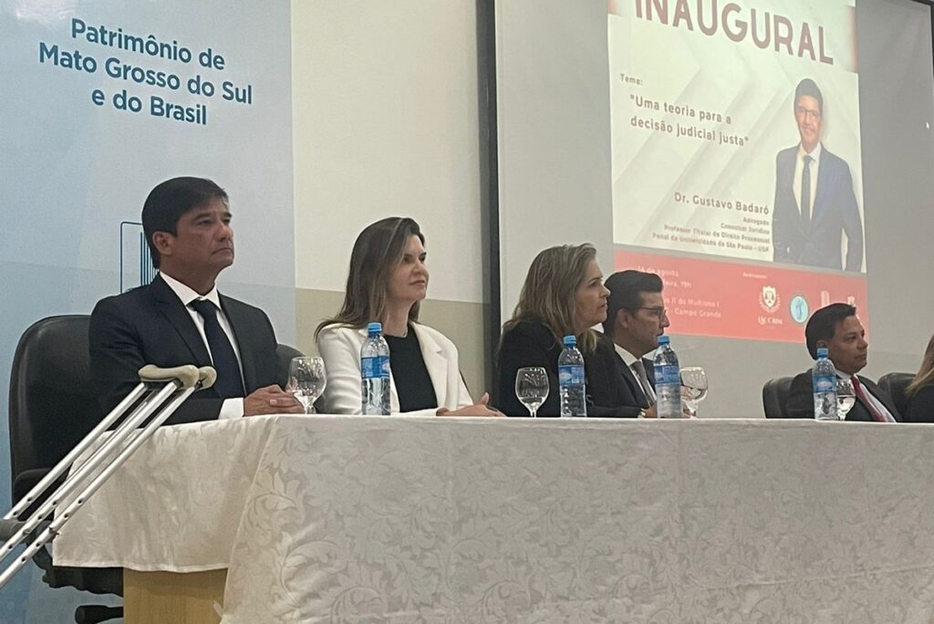 Presidente da Adepol-MS participa de Aula Inaugural de Direito na UFMS