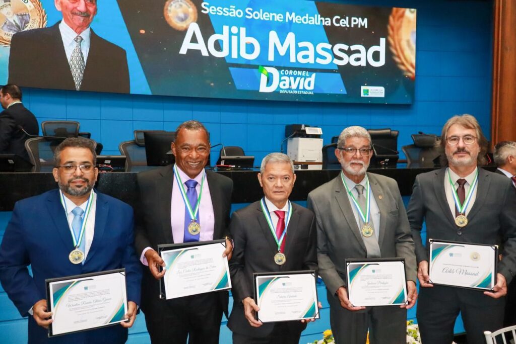 Delegados de Polícia são homenageados com a Medalha Cel. PM Adib Massad