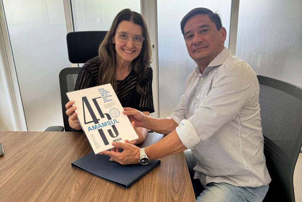 ADEPOL-MS VISITA NOVAS INSTALAÇÕES DA AMAMSUL