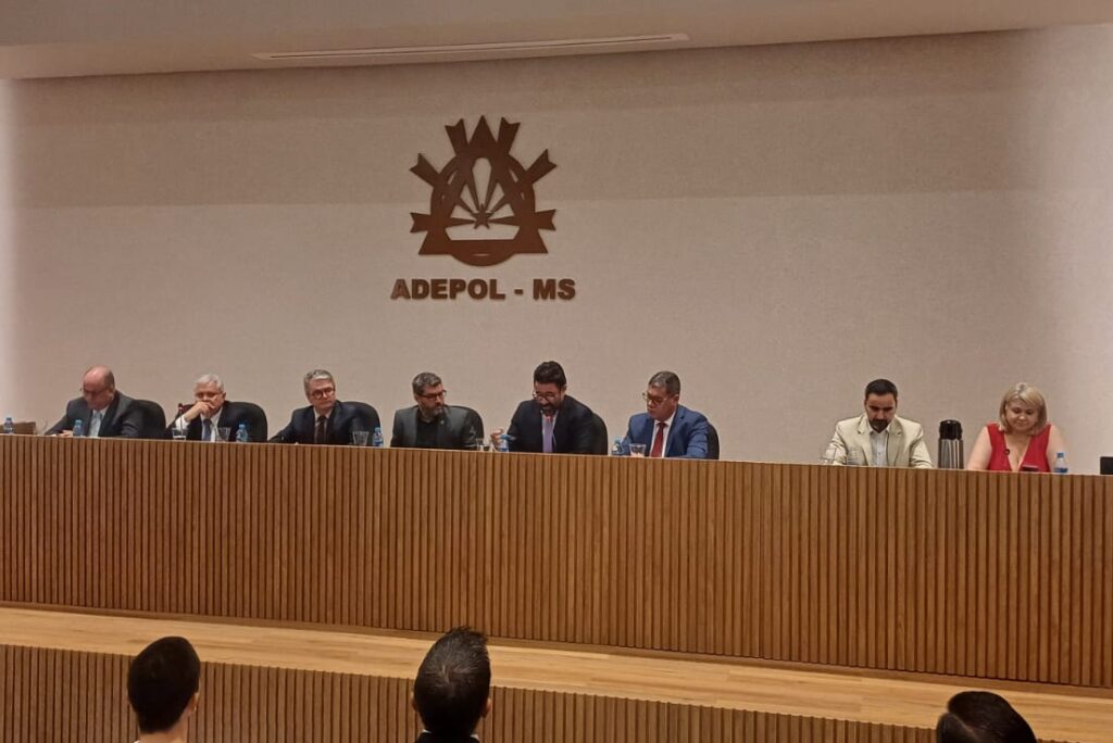 Adepol-MS sedia reunião institucional do Departamento de Polícia do Interior